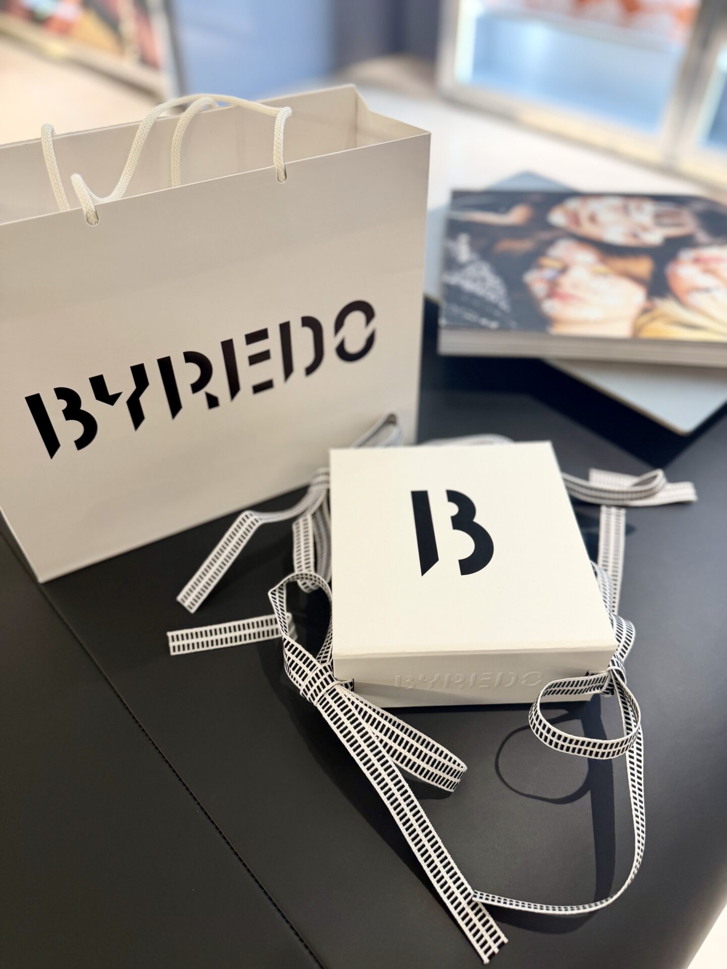 BYREDO-gift-202605-1
