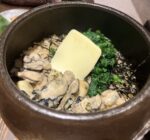 囲炉裏を囲む10席の隠れ家。池尻大橋 囲炉裏とおばんざい一〇一の牡蠣の土鍋ごはん