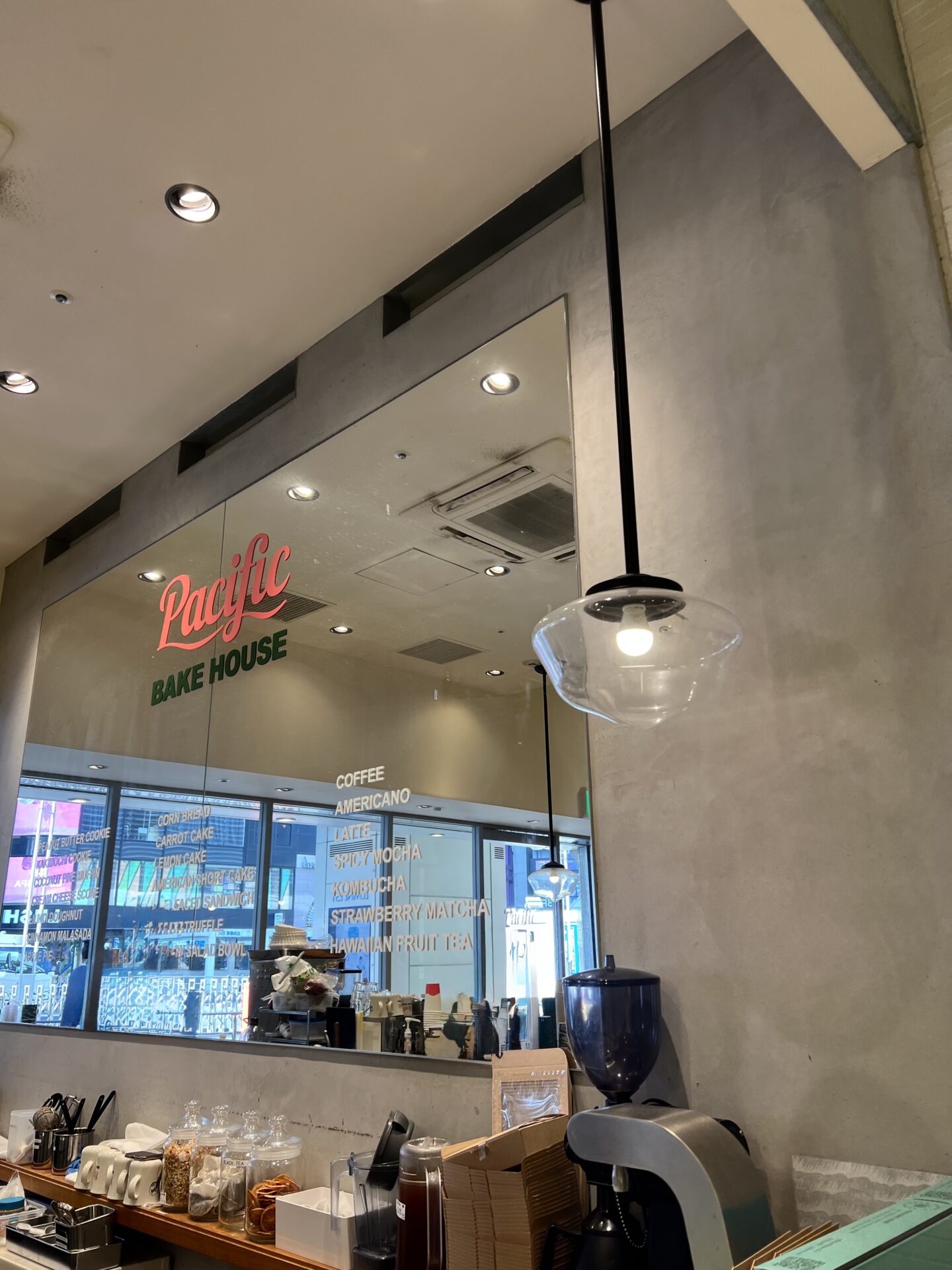 Pacific BAKE HOUSE パシフィックベイクハウス 表参道 カフェ パン