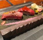 熟成肉から始まり黒カレーで終わる、銀座KOSOの熟成肉コース