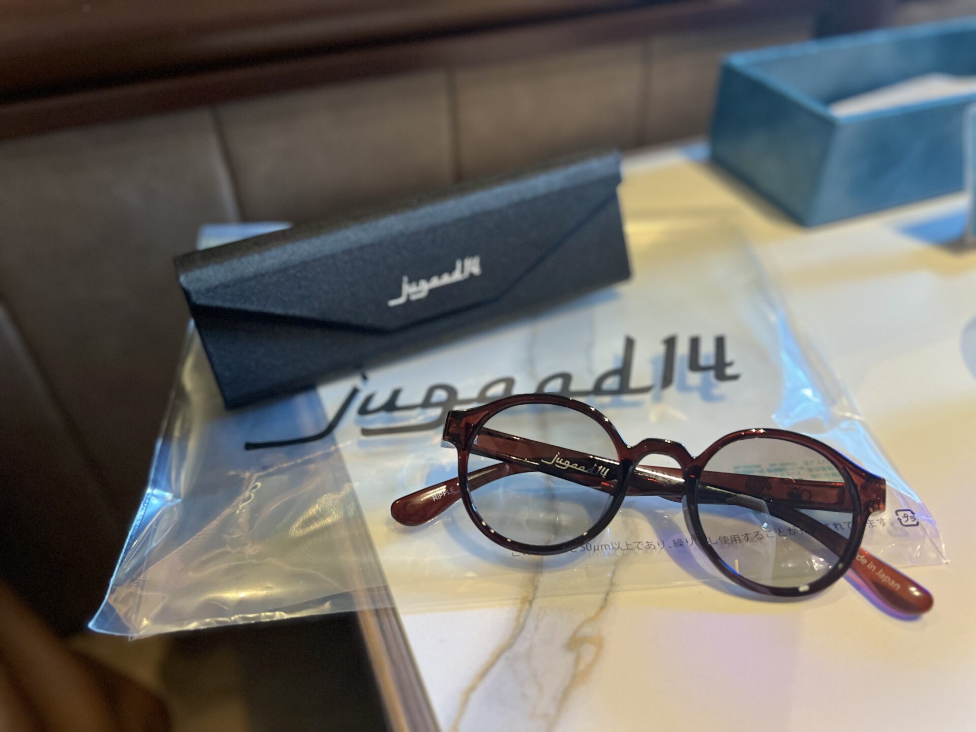 jugaad14のサングラスのプレゼント