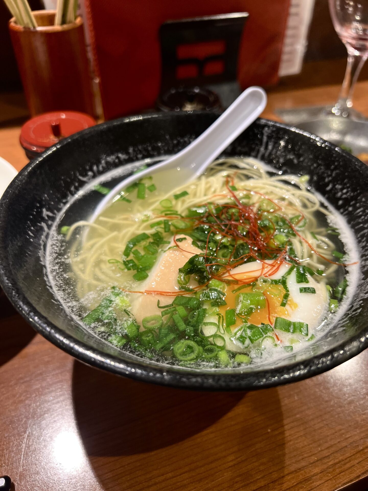 締めの鶏塩ラーメン 細麺