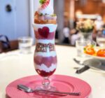 話よりパフェに夢中になってしまう、幸せなティータイム。SALON BAKE & TEA NEWoMan新宿 | Swept Away by a Parfait — SALON BAKE & TEA, Shinjuku